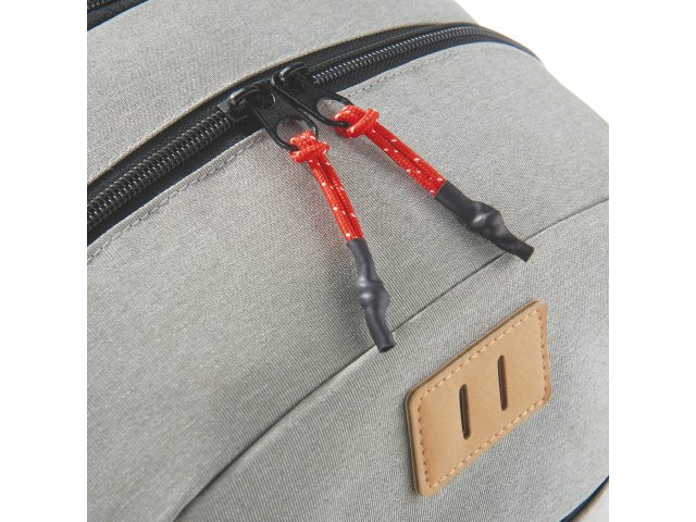 3850-21_NYG_A_DETAIL-ZIPPERPULL-RED