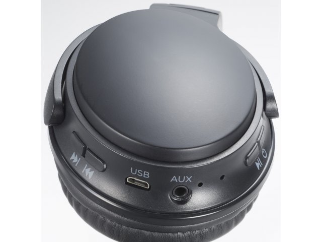 7197-17_BK_A_HEADPHONES-DETAIL