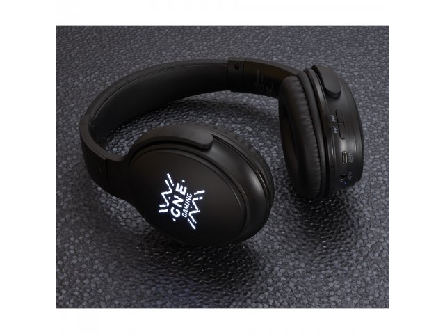 7197-17_BK_D_HEADPHONES-LIGHT-ON-FLAT