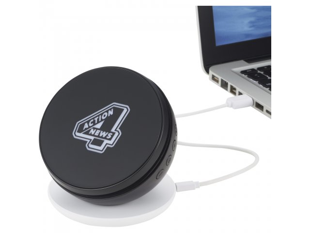 7197-20_BK_D_ACTION-4-NEWS-WIRELESS-CHARGING-PROPPED