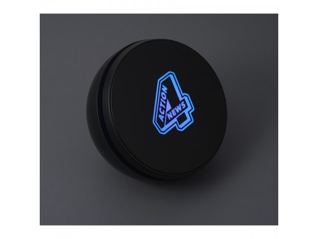 7197-20_BK_D_ACTION-4-NEWS-LIGHT-ON-BLUE