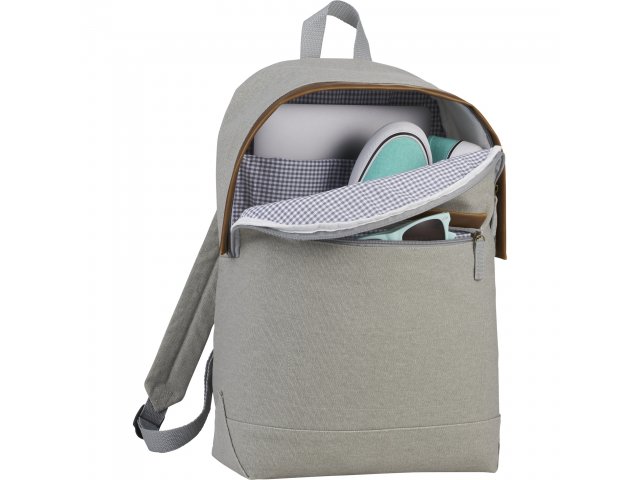 7950-28_GY_B_BACKPACK-PROPPED