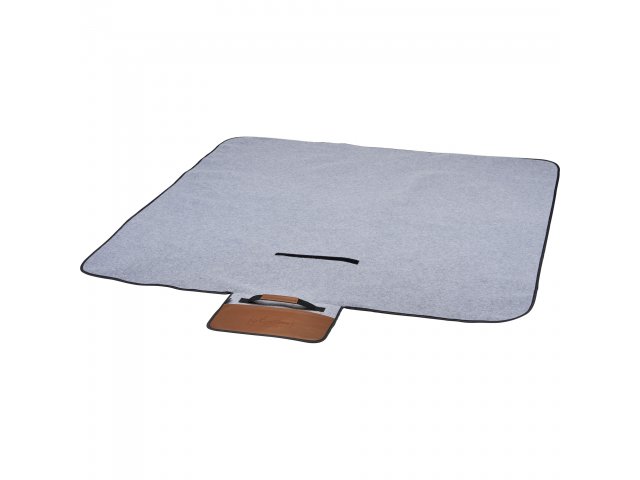 7950-88_LGY_D_PAPILLON-LOGO-BLANKET-OPEN-LOW-ANGLE