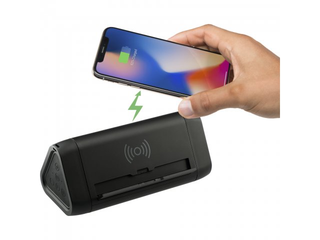 8053-07_BK_A_WIRELESS-CHARGE_Demo