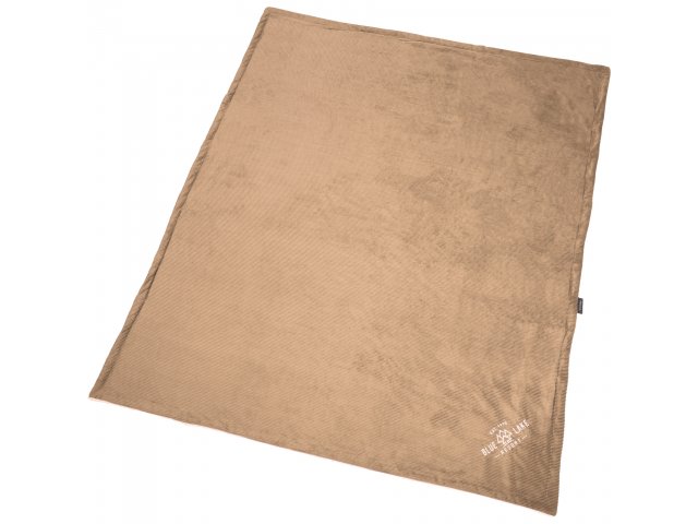 1081-46_TN_D_BLUE-LAKE-LOGO-BLANKET-ANGLE-OPEN