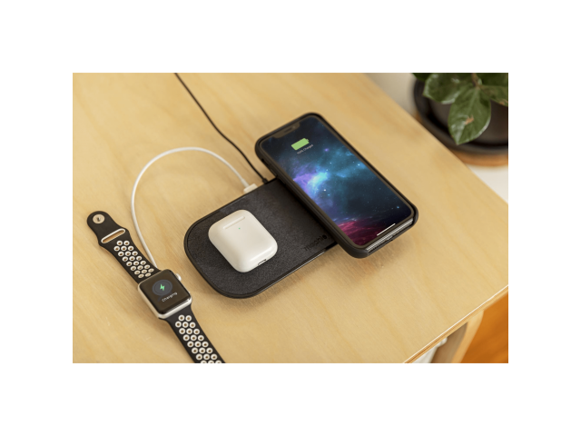 7124-02_BK_B_Still-2