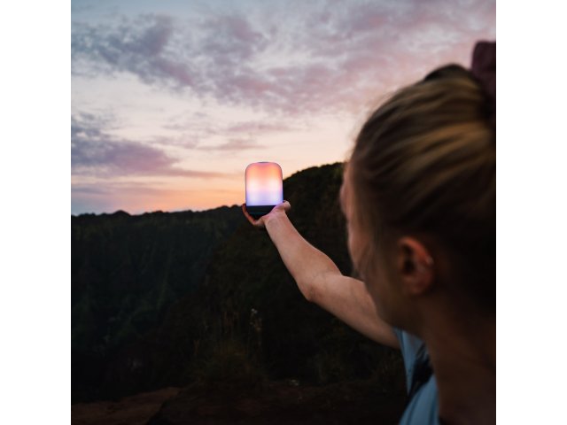 1095-03_WHTQ_B_FR_Still-15