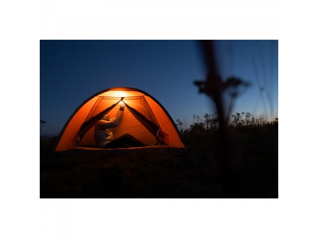 1095-03_WHTQ_B_FR_Still-5