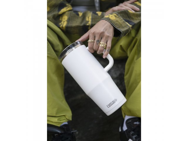 1627-81_WH_B_LIFESTYLE