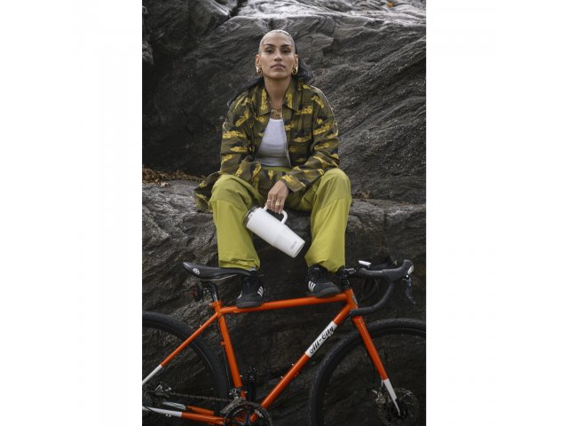 1627-81_WH_B_LIFESTYLE-2