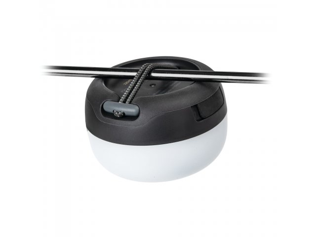 1095-06_CH_A_HANGING