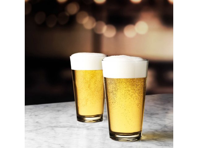 1605-01_CL_B_FR_PROPPED_STILL