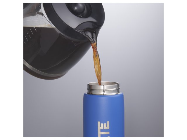 1627-14_CBT_A_DRINKWARE-PROPPED-COFFEE