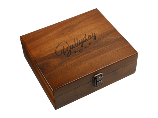 Graze Wood and Metal Wine Set