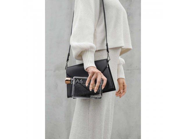 A6 Tritan memobottle